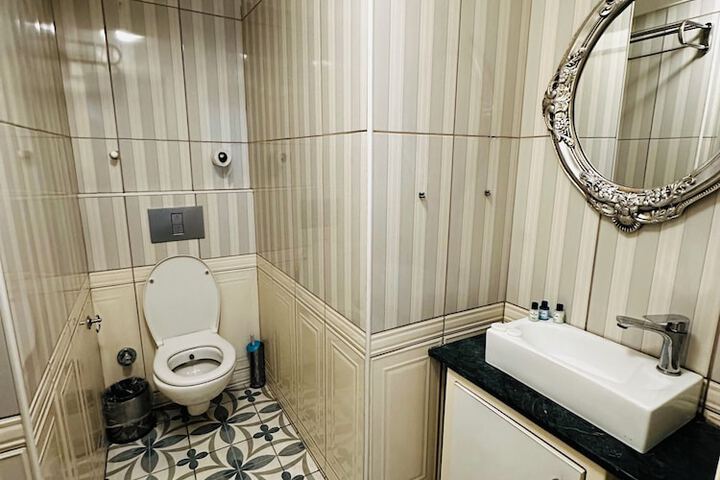 Bath Interior