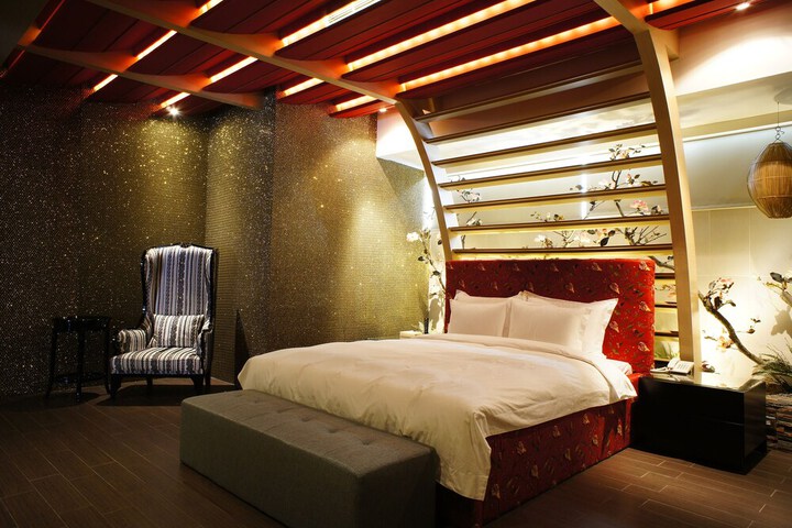 Room 46 of 78