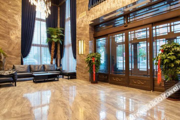 Hotel Interior 9 of 21