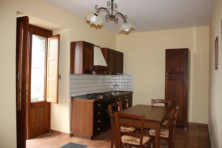 Room 14 of 48