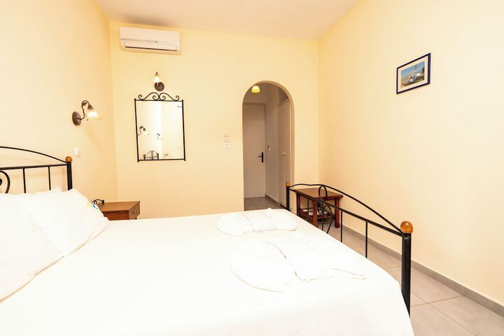 Room 48 of 115