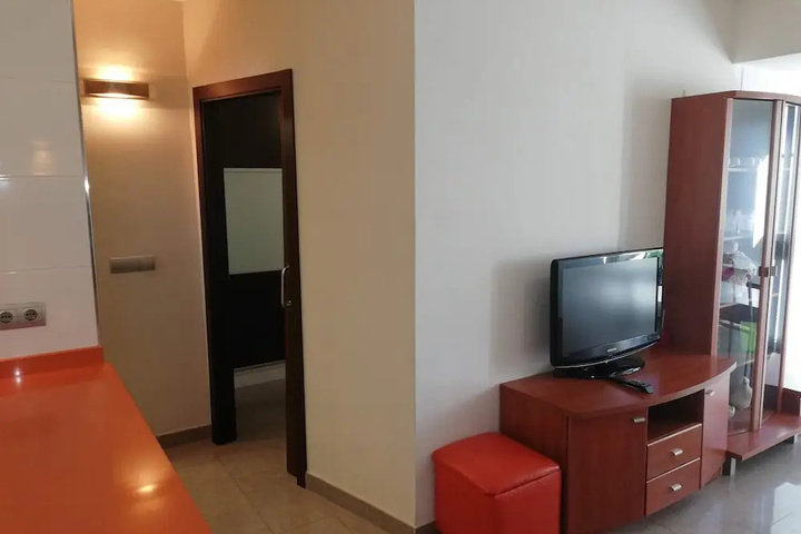Room 3 of 18