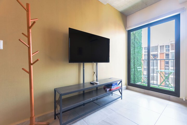 Room 143 of 254