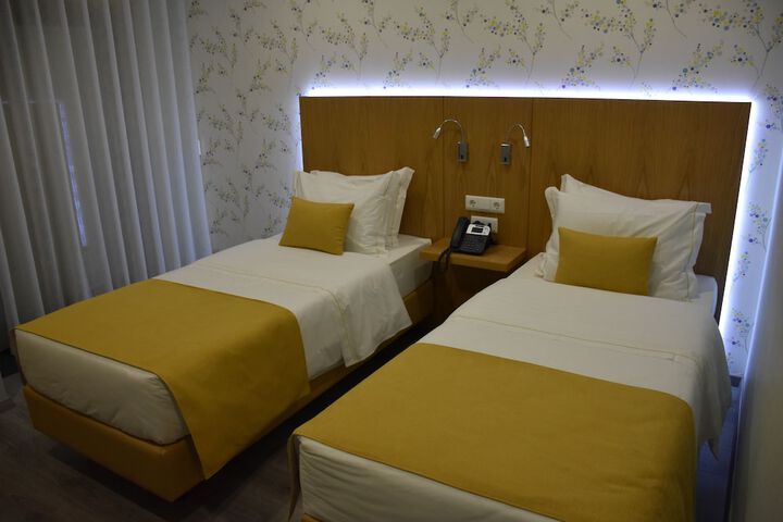 Room 3 of 36