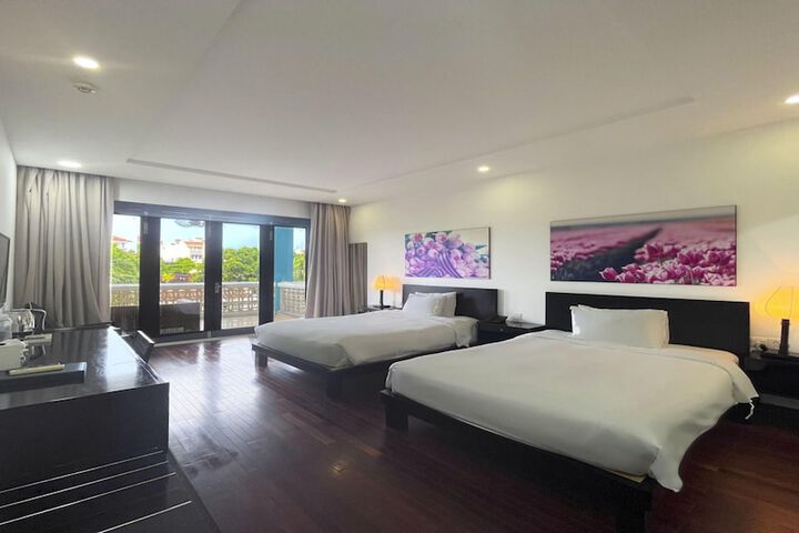 Room 3 of 59