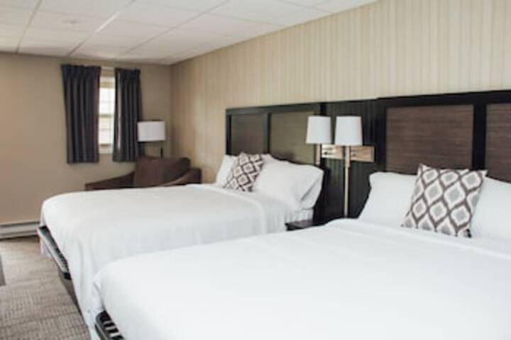 Room 10 of 141