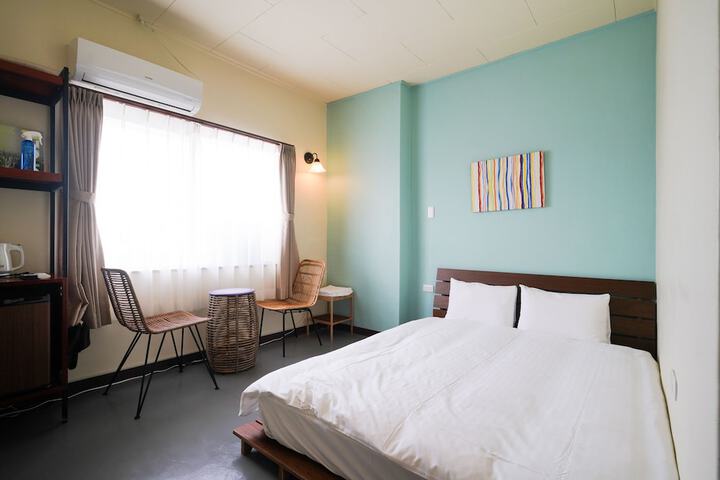 Room 7 of 24