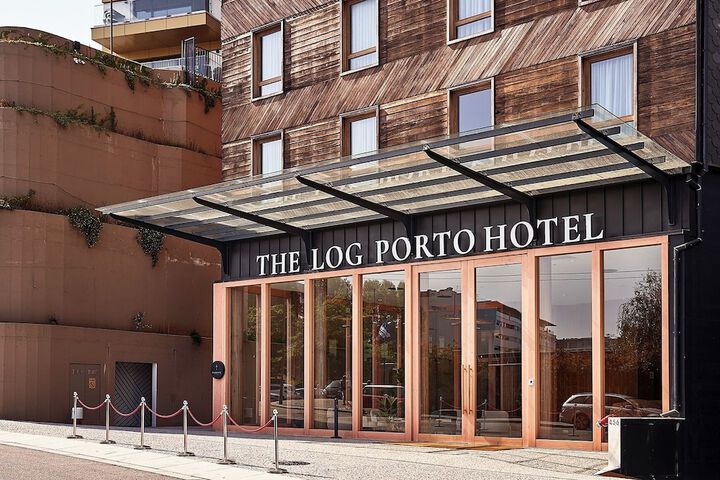 Hotel 52 of 52