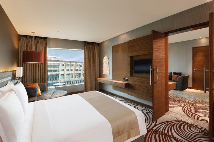 Room 20 of 127