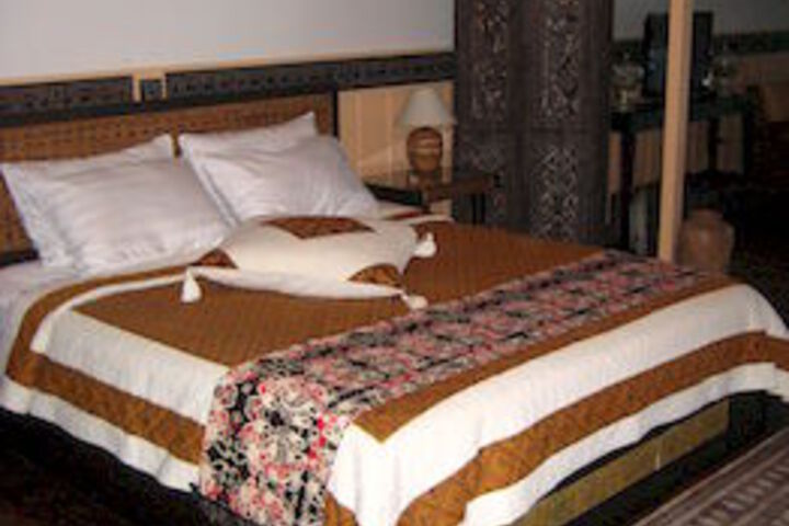Room 15 of 30