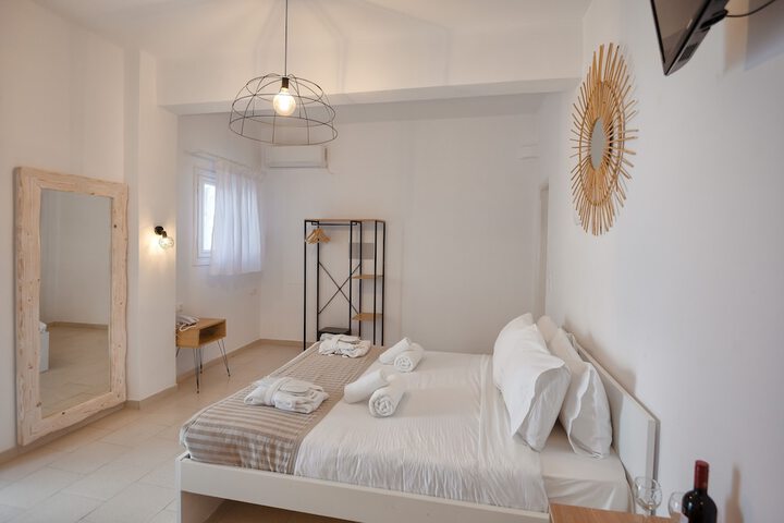 Room 6 of 39