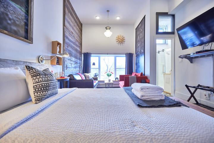 Room 6 of 21