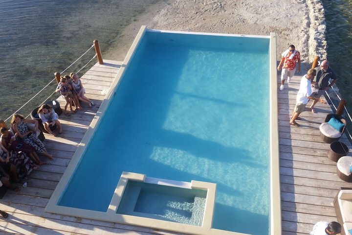 Pool 74 of 221