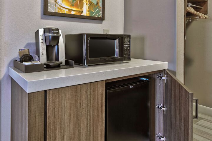 Minibar