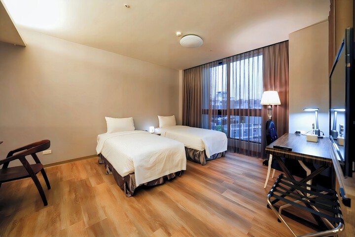 Room 73 of 155