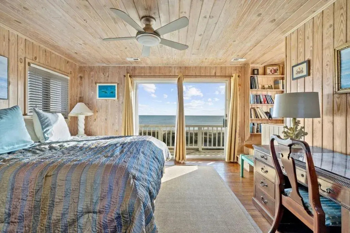 Room 5 of 21