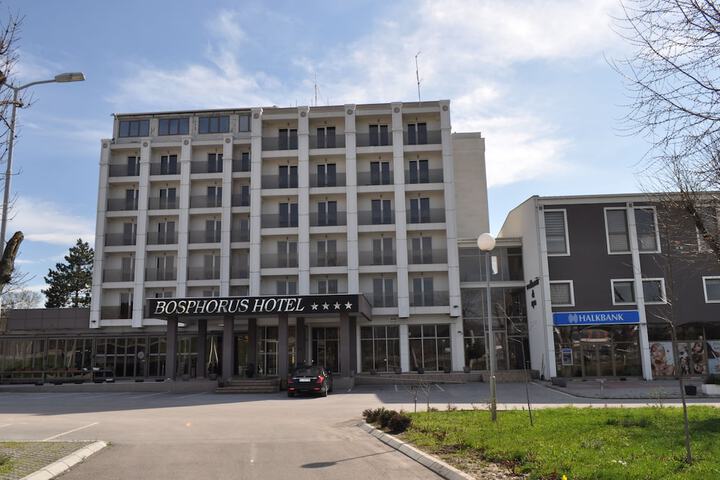 Hotel 28 of 33
