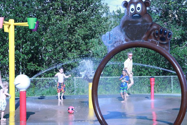 Childrens Activities 33 of 60