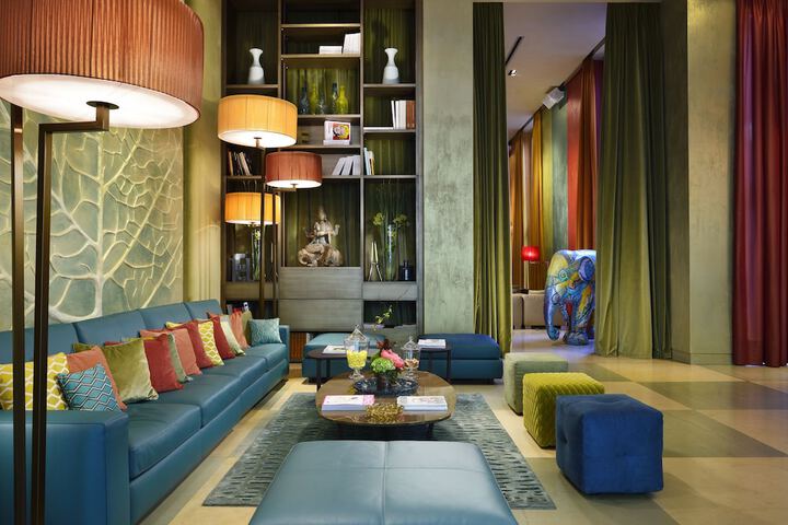 Guest Lobby