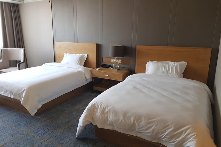 Room 6 of 60