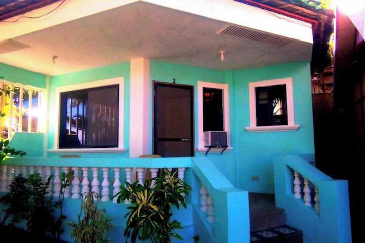 Room 8 of 21