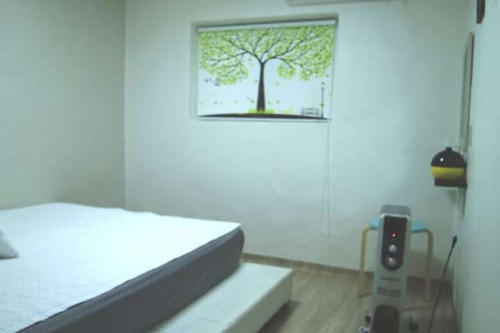 Room 7 of 41