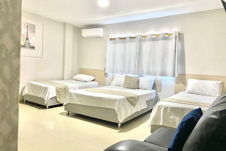Room 15 of 19