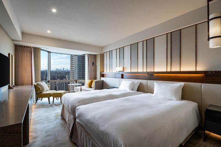 Room 93 of 155