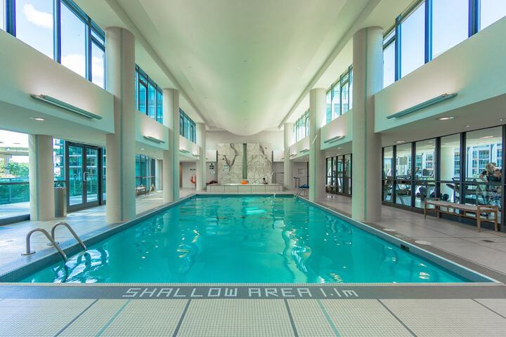 Hotel with Pool