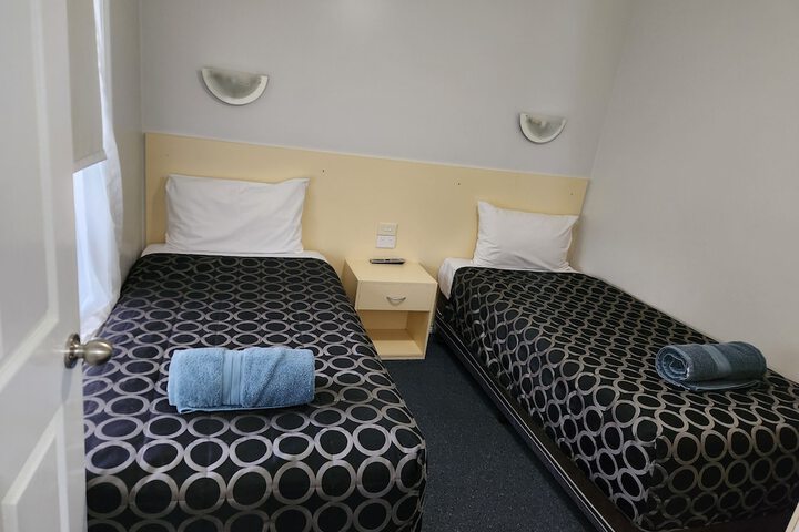 Room 12 of 51