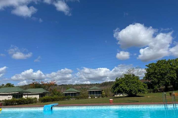 Pool 35 of 82