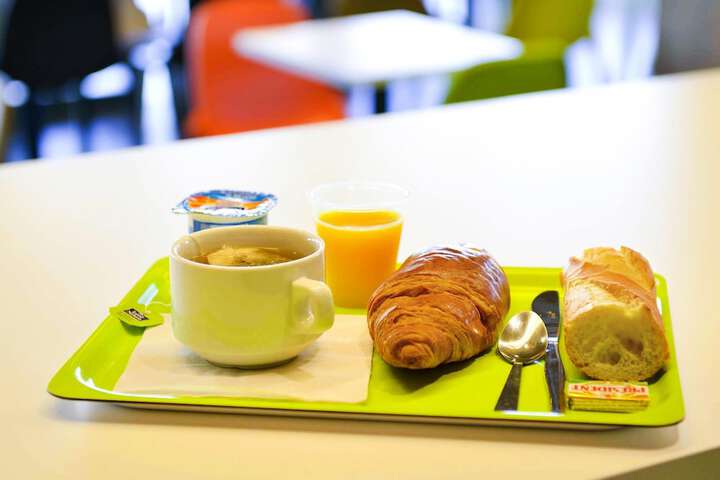 Breakfast area