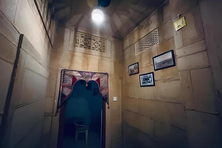 Hotel Chandra Inn