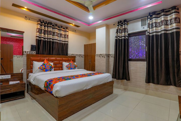 Room 34 of 44