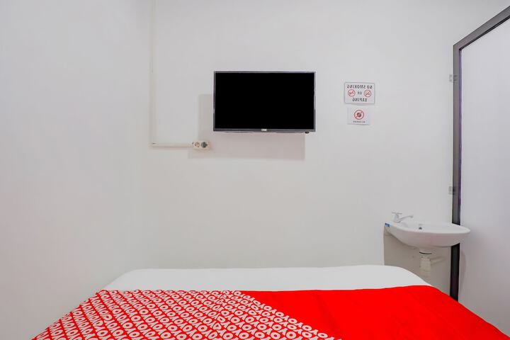 Room 14 of 22