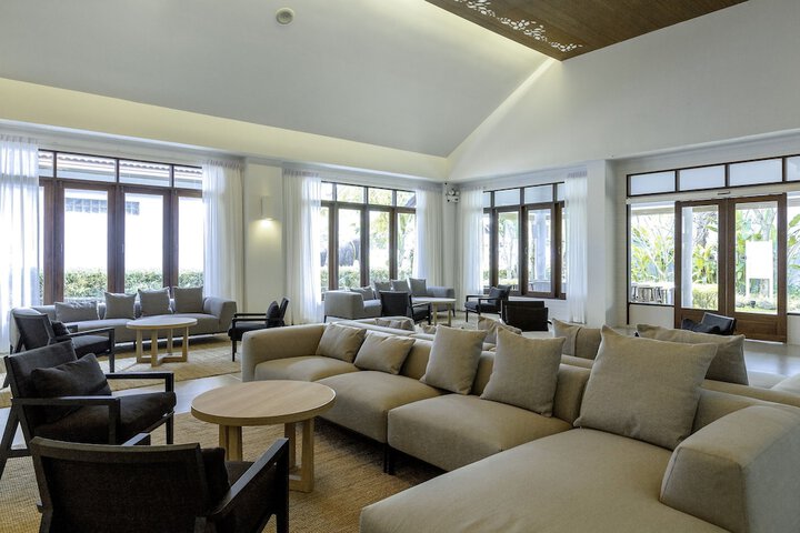 Hotel Interior 5 of 134