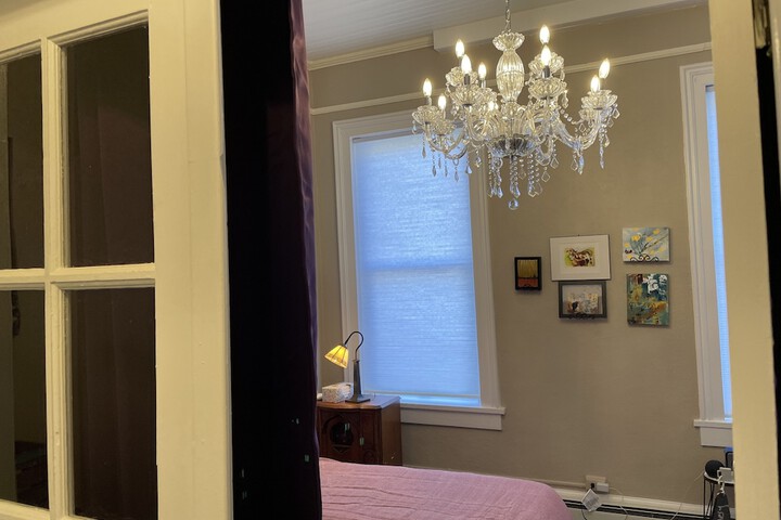 Room 32 of 99
