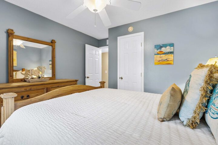 Room 5 of 38