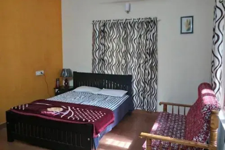 Room 3 of 3