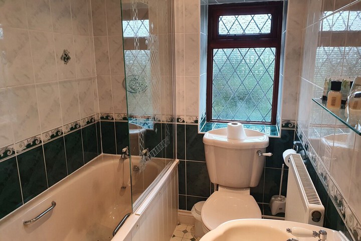 Room 15 of 21