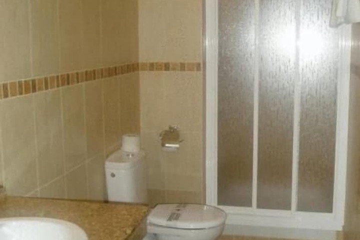 Room 17 of 29