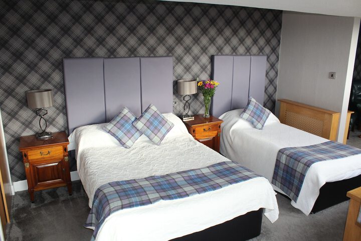Room 7 of 40