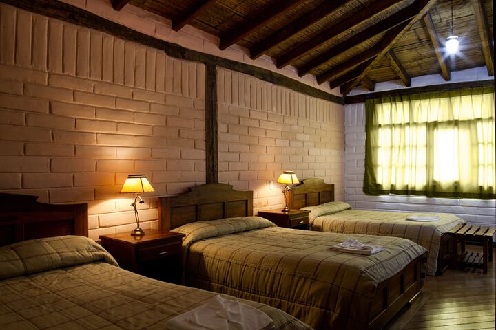 Room 5 of 7