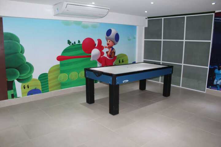 Room 73 of 135