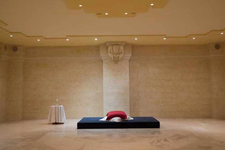 Hotel Interior 78 of 106