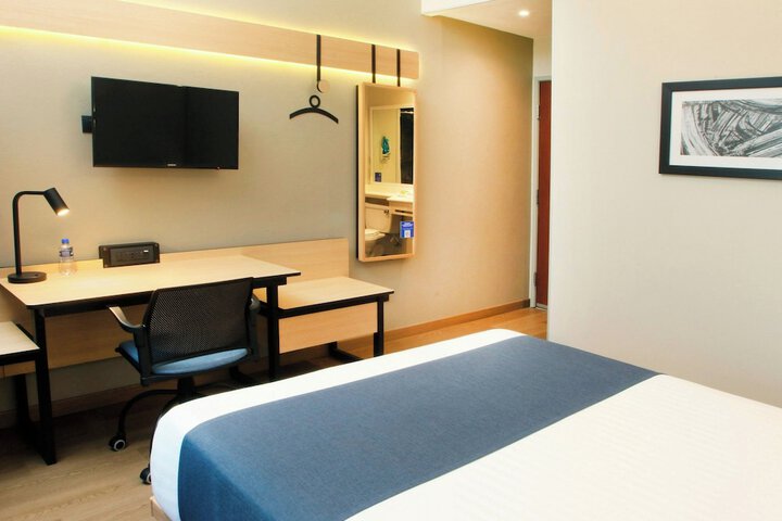 Room 20 of 55