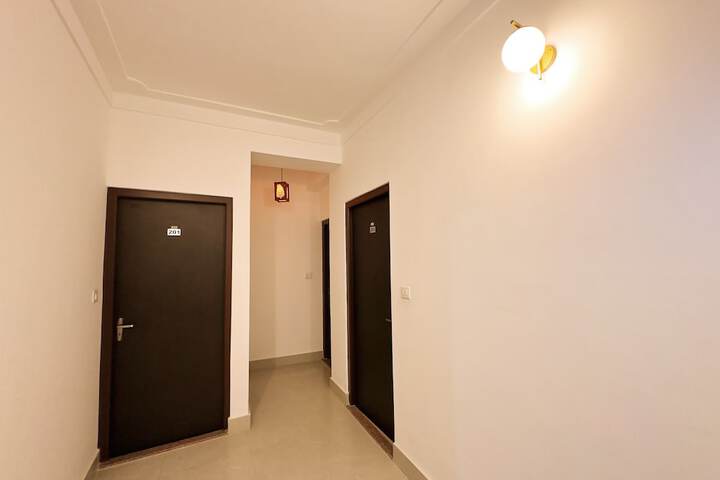 Hotel 77 of 83
