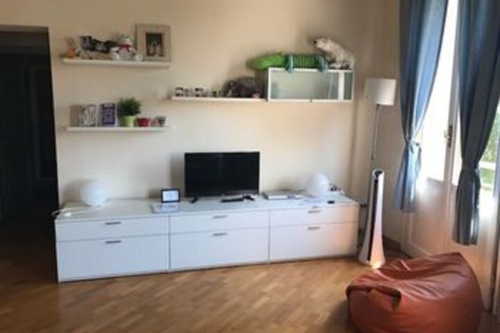 Room 68 of 100