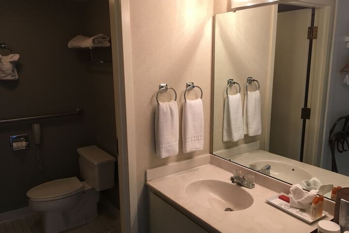 Room 30 of 72