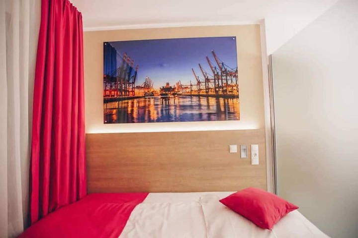 Room 18 of 57